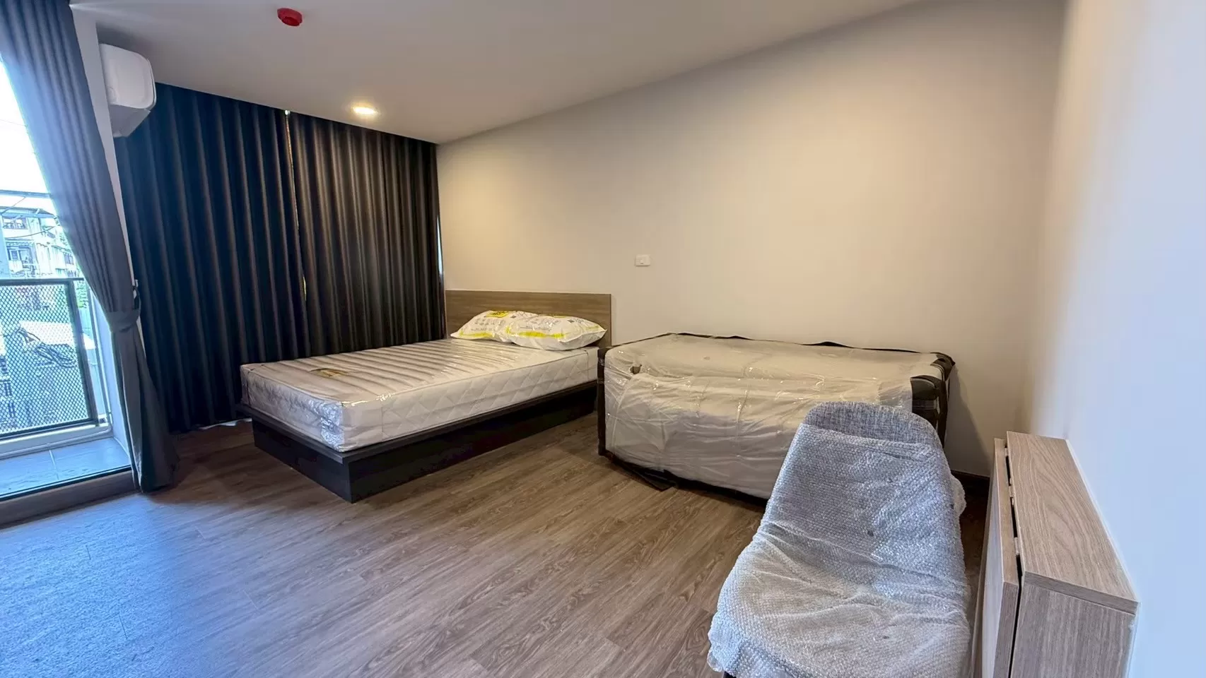 Flexi สาทร เจริญนคร PH1 studio 25 Sqm (5)